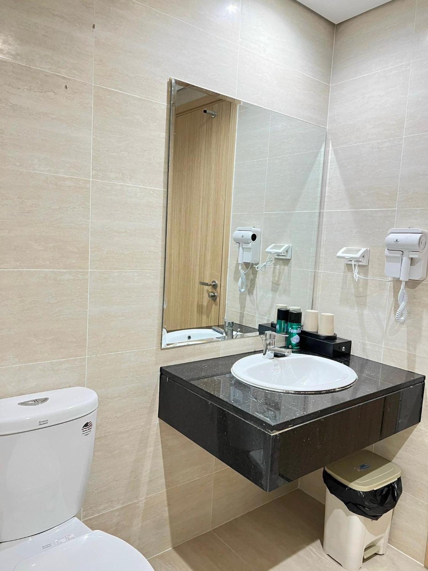 Vu Gia Hotel Фу Куок Екстериор снимка